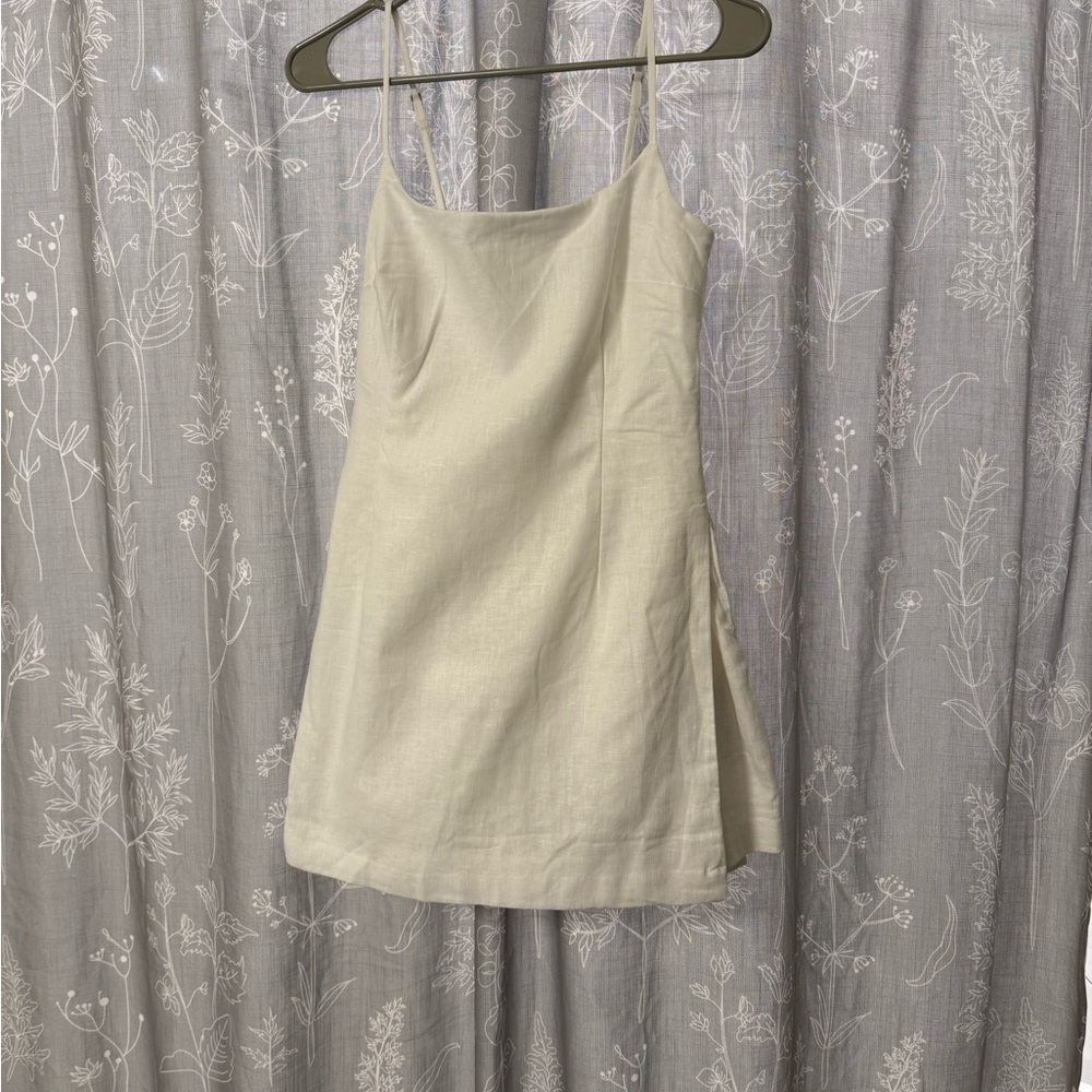 Abercrombie & Fitch White linen Skort/Dress with built in shorts